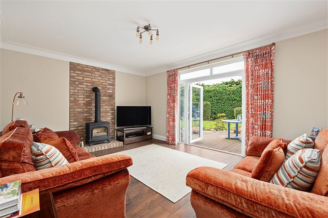 Photo 7 of 35 — Mount Brandon, 28 Chalet Gardens, Lucan, Dublin