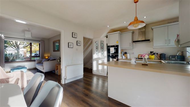 8 Grange Crescent, Pottery Road, Dun Laoghaire, Co. Dublin