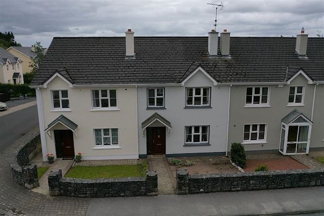 6 Lakeview, Keshcarrigan, Leitrim