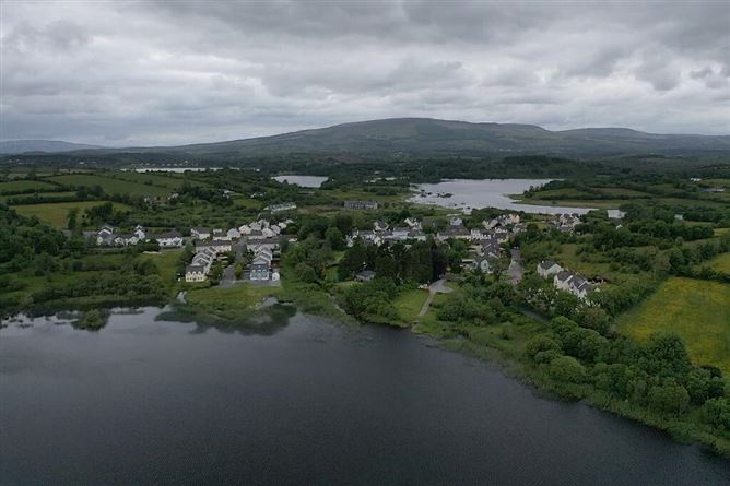6 Lakeview, Keshcarrigan, Leitrim