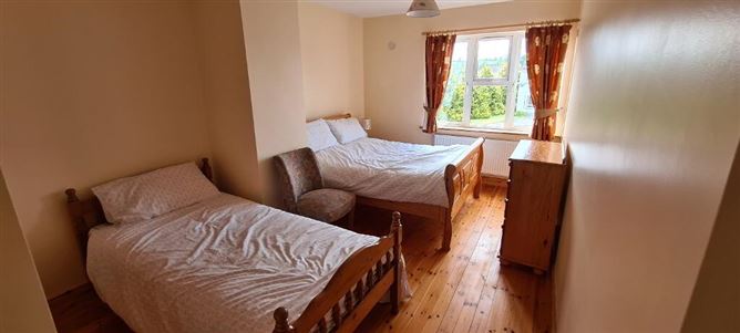 6 Lakeview, Keshcarrigan, Leitrim