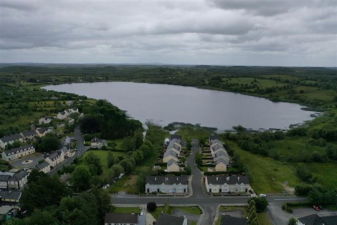 6 Lakeview, Keshcarrigan, Leitrim