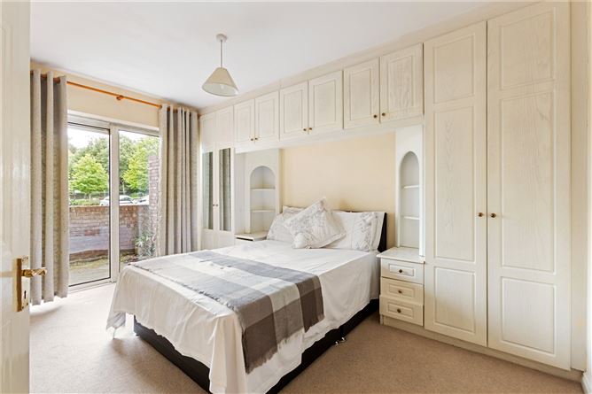 70 Belfield Park, Stillorgan Road, Blackrock, Co. Dublin