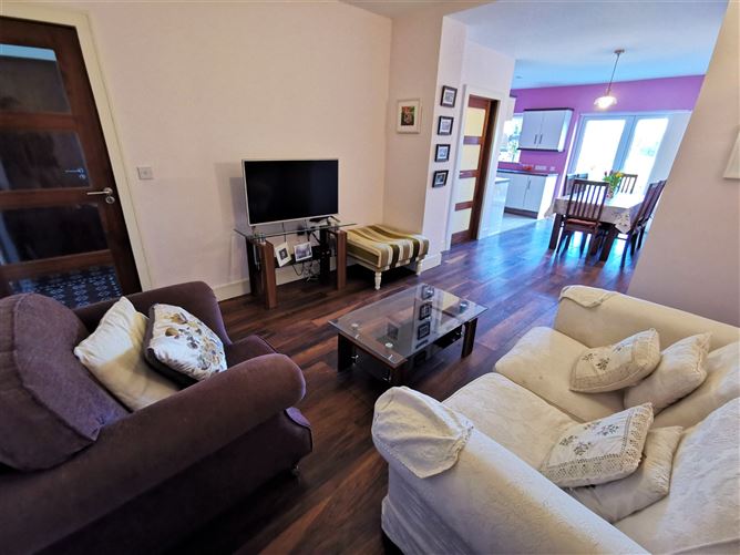 Ballyhaunis Road, Claremorris, Co. Mayo