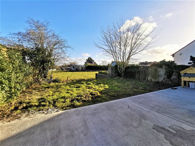 Ballyhaunis Road, Claremorris, Co. Mayo