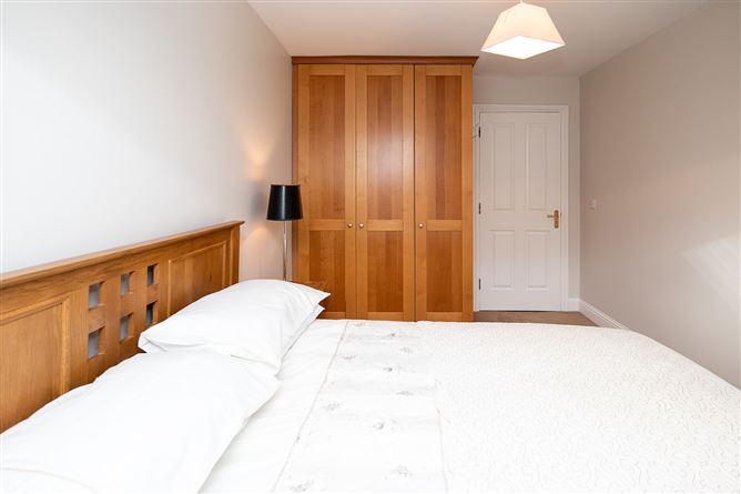 5 Riverbank House, Greenshill,, Kilkenny, Kilkenny