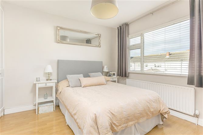 27 Hillcrest Avenue, Lucan, Dublin