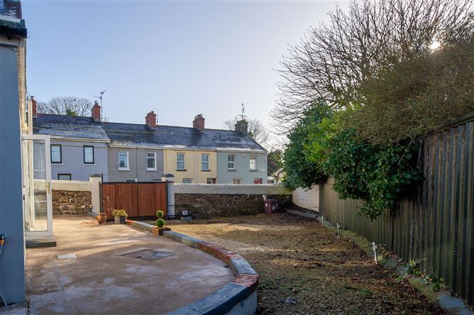 1 John Redmond Street, Fermoy, Cork