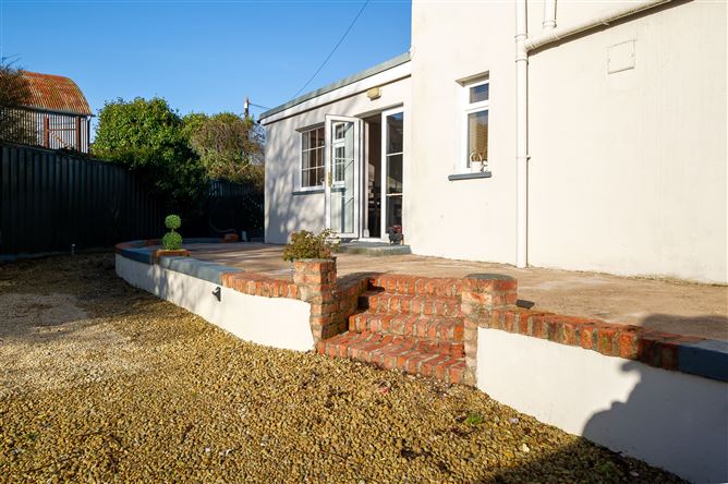 1 John Redmond Street, Fermoy, Cork
