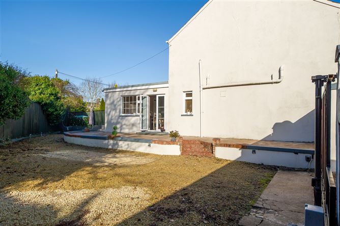 1 John Redmond Street, Fermoy, Cork
