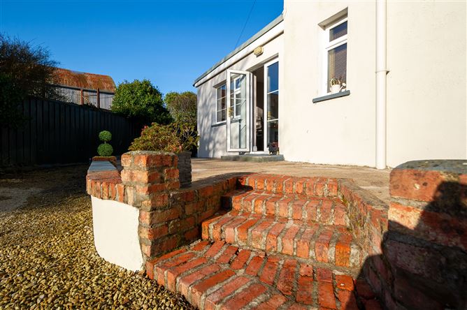 1 John Redmond Street, Fermoy, Cork
