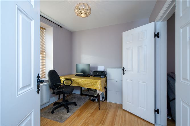 1 John Redmond Street, Fermoy, Cork