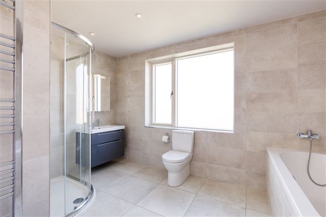 3 Dunbo West, Howth, Co. Dublin