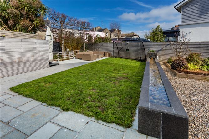3 Dunbo West, Howth, Co. Dublin