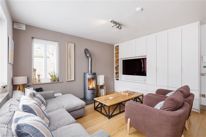 3 Dunbo West, Howth, Co. Dublin