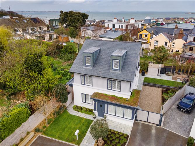 3 Dunbo West, Howth, Co. Dublin