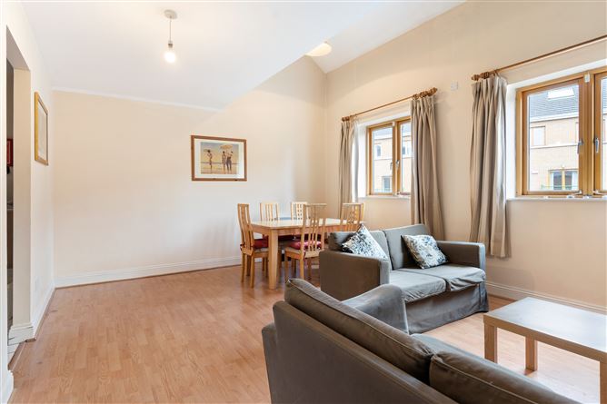 9 Dorset Square, Upper Gardiner St, Dublin 1