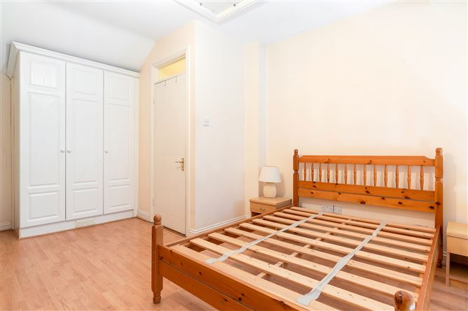 9 Dorset Square, Upper Gardiner St, Dublin 1