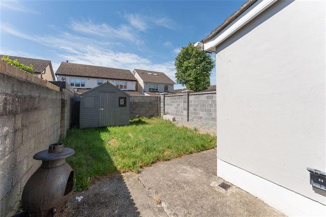 2 Oakview Close, Hartstown, Dublin 15