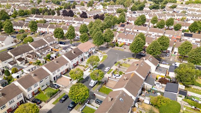 2 Oakview Close, Hartstown, Dublin 15