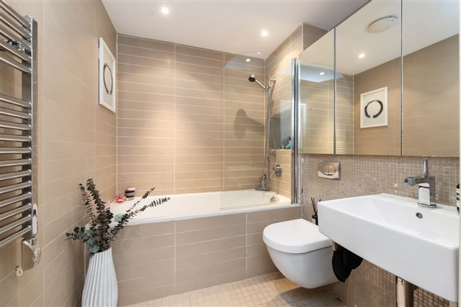 Apartment 25, 18 Lower Baggot Street, Dublin 2