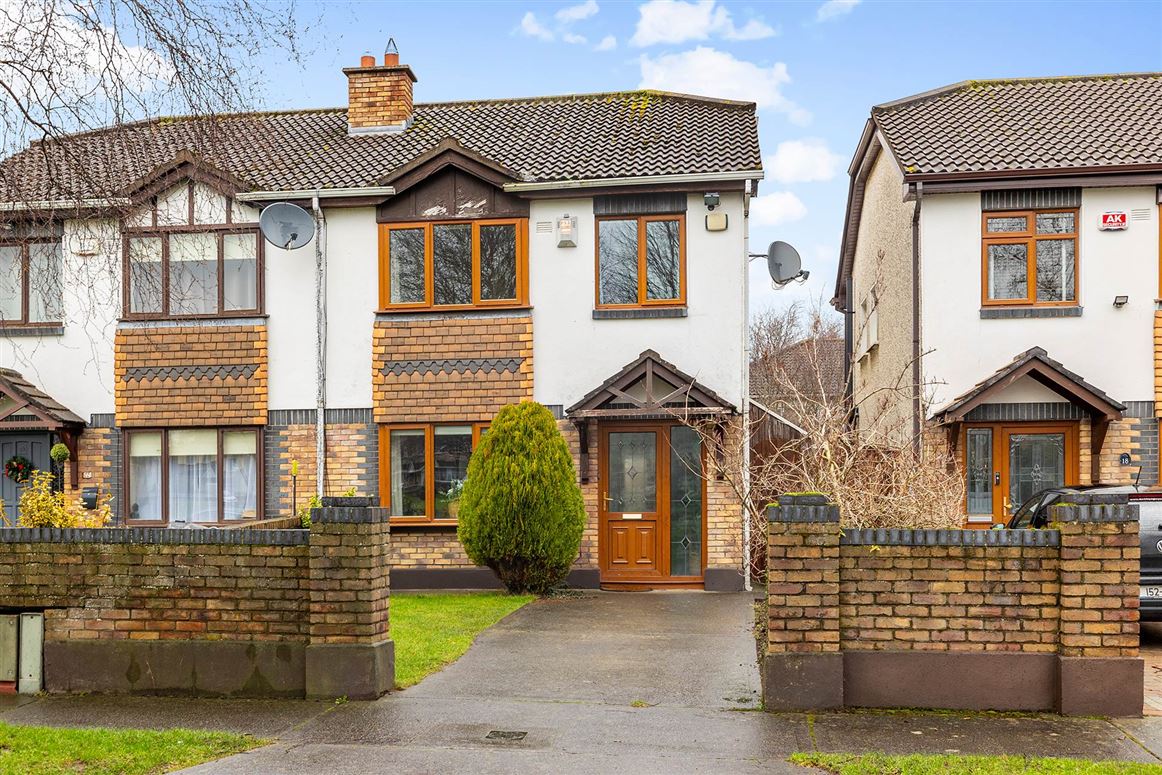 20 Elmbrook Crescent, Lucan, County Dublin