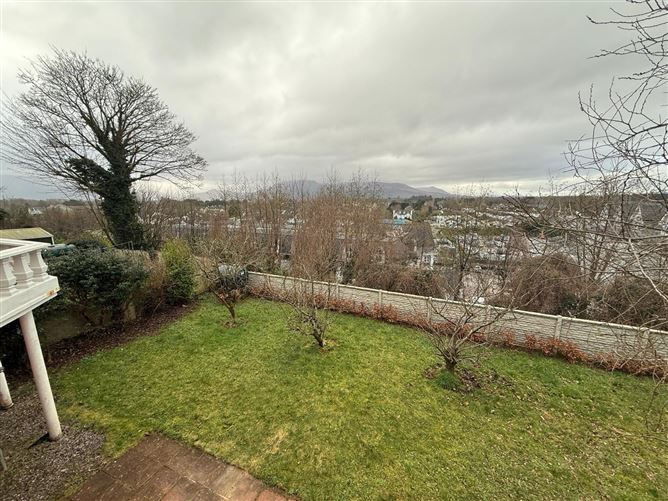 10 Muckross View, Killarney, Co. Kerry