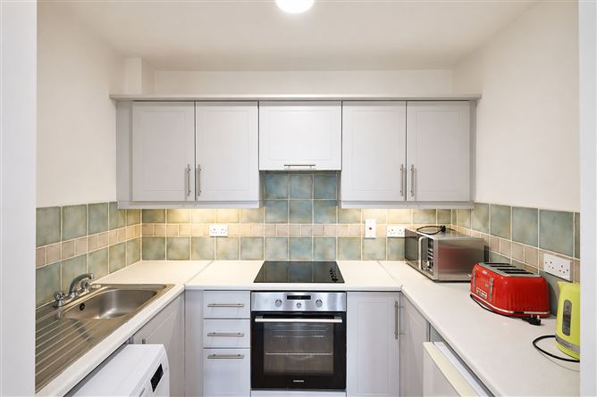 Photo 5 of 15 — 45 Phoenix Riverpark, Conyngham Road, Islandbridge, Dublin 8