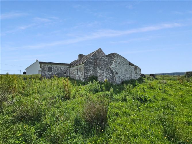 Photo 11 of 15 — Ballyvislane, Liscannor, Co. Clare