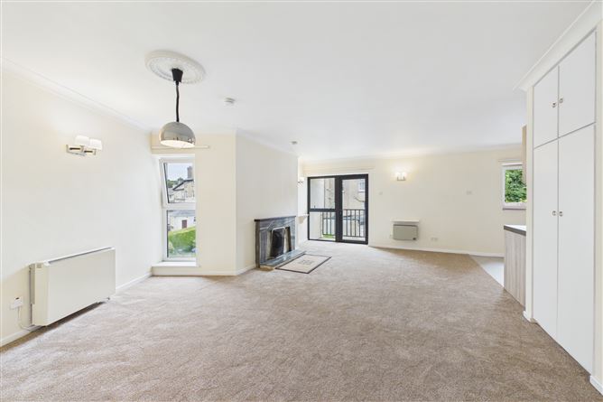 Photo 10 of 28 — Apt 3A, Newtown Court, Waterford City, Waterford