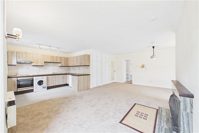 Photo 9 of 28 — Apt 3A, Newtown Court, Waterford City, Waterford