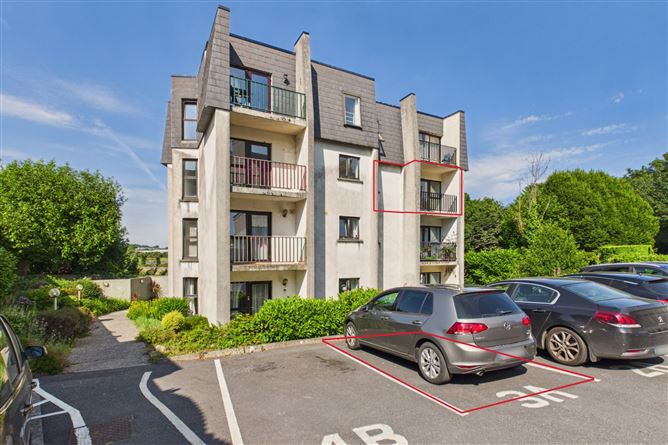 Photo 4 of 28 — Apt 3A, Newtown Court, Waterford City, Waterford