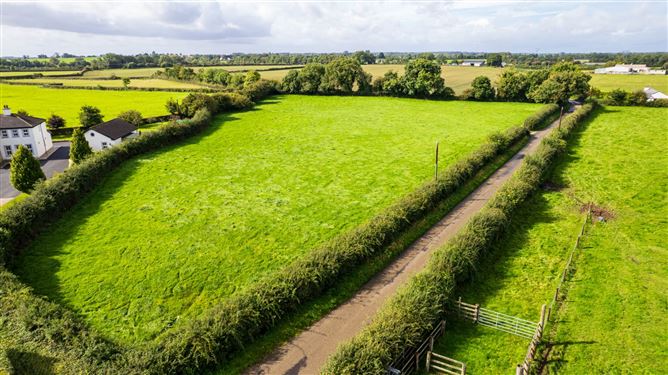 15 Acres Smithstown, Maynooth, County Kildare