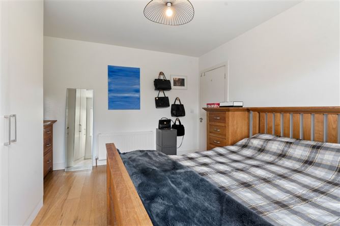 24 Priory Grove, Blackrock, Co. Dublin