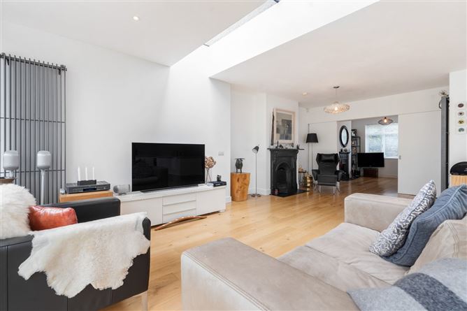 24 Priory Grove, Blackrock, Co. Dublin