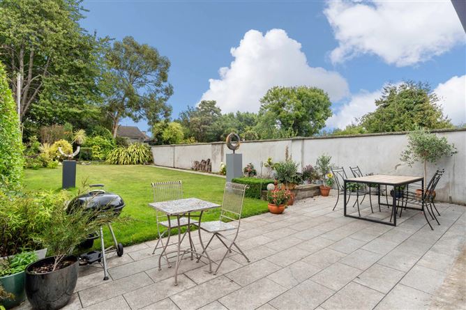 24 Priory Grove, Blackrock, Co. Dublin