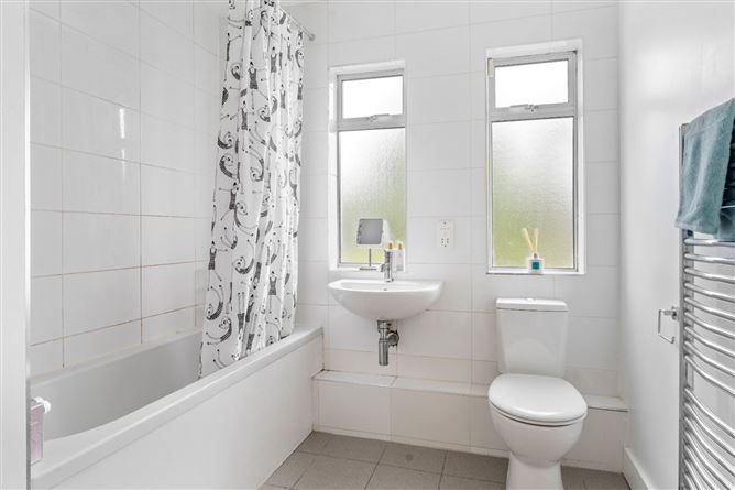 24 Priory Grove, Blackrock, Co. Dublin