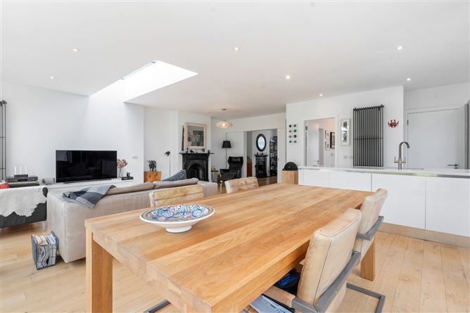 24 Priory Grove, Blackrock, Co. Dublin