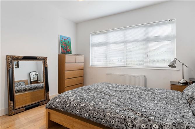24 Priory Grove, Blackrock, Co. Dublin