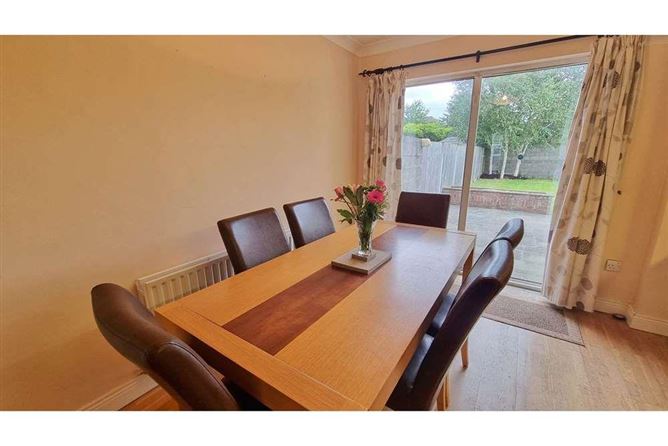 2 Wood Dale Close, Ballycullen, Dublin 24