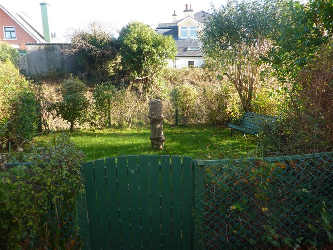 11 McBride Terrace, Quay Road, Westport, Co. Mayo