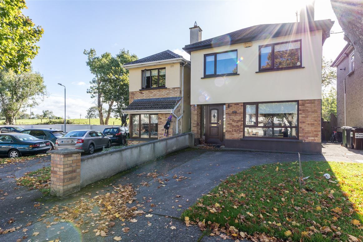 2 Birchdale Close, Kinsealy, County Dublin Smith & Butler Estates