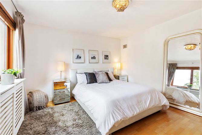 4 Hunter's Walk, Ballycullen, Dublin 24