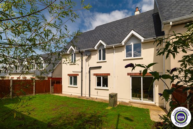 93 Caiseal Na Ri, Cashel, Cahir, Tipperary