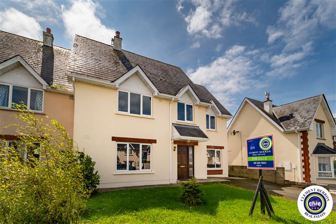 93 Caiseal Na Ri, Cashel, Cahir, Tipperary