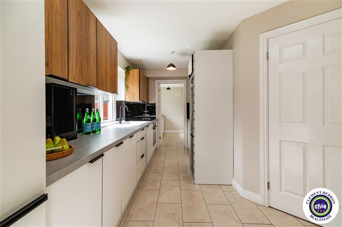 93 Caiseal Na Ri, Cashel, Cahir, Tipperary