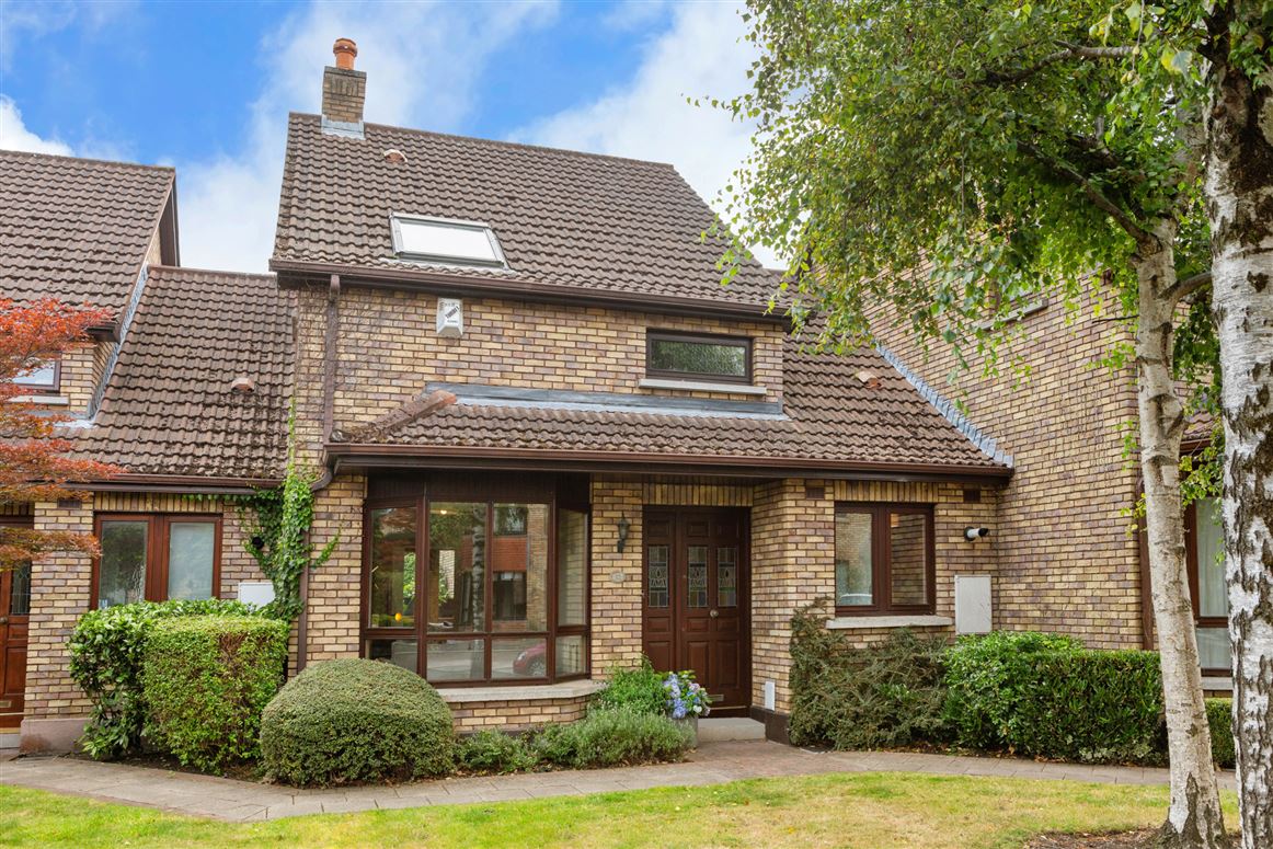 63 Shrewsbury Park, Ballsbridge, Dublin 4