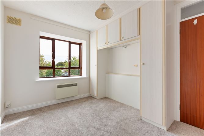 45 Castle Court, Killiney Hill Road, Killiney, Co. Dublin, Killiney, County Dublin