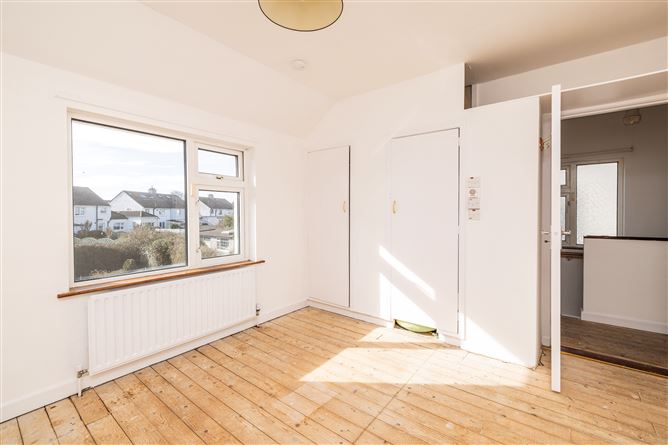 https://photos-a.propertyimages.ie/media/7/8/8/4907887/b8fd417f-55d1-4bc2-b676-261ede6cd324_l.jpg