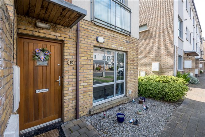 10 Waterside Close, Malahide,   County Dublin